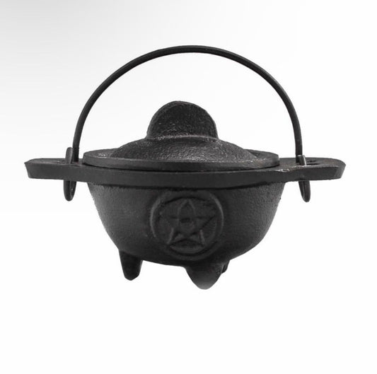 Cast Iron Cauldron Cookware with Pentagon 5x9cm