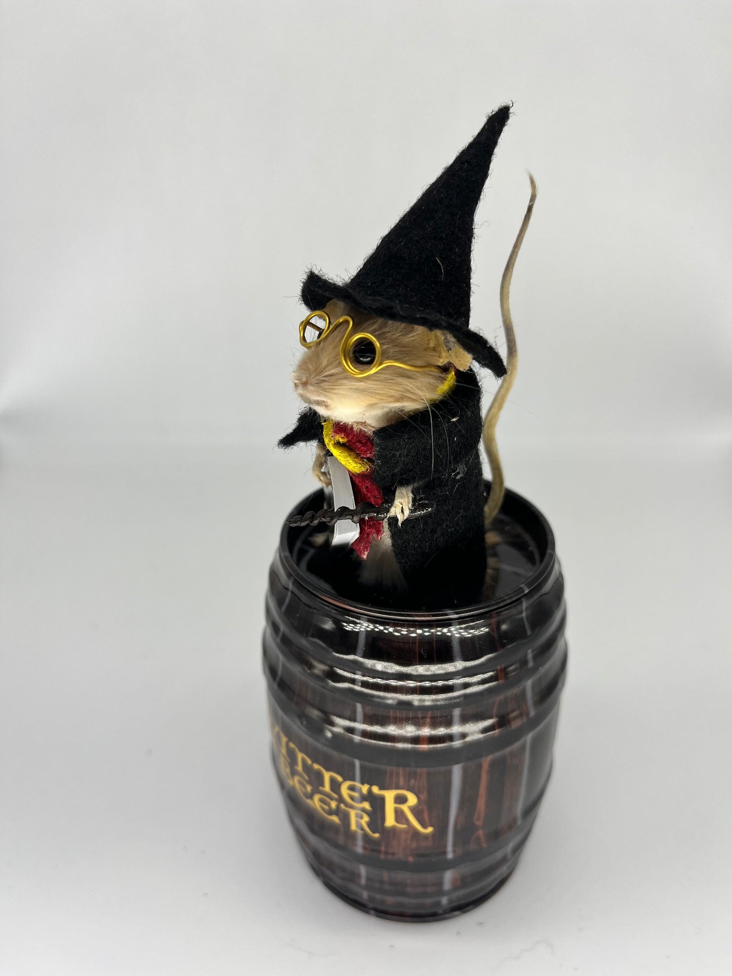 Taxidermy Harry mouse butterbeer base